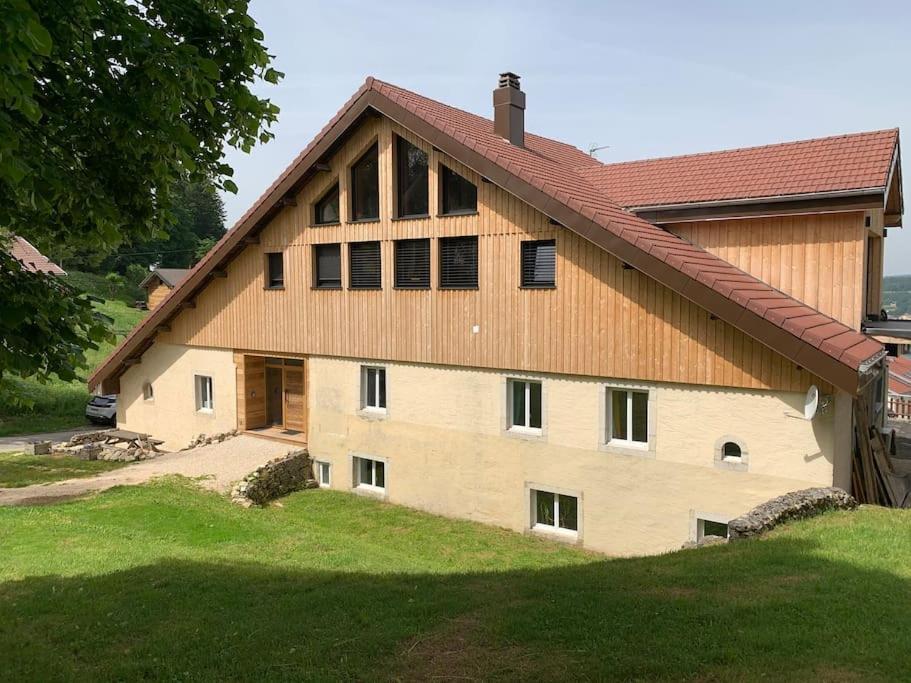 Ancienne Ferme Comtoise 4 Etoiles, 11 Personnes Lac St-Point/Mont D'Or Montperreux Eksteriør bilde