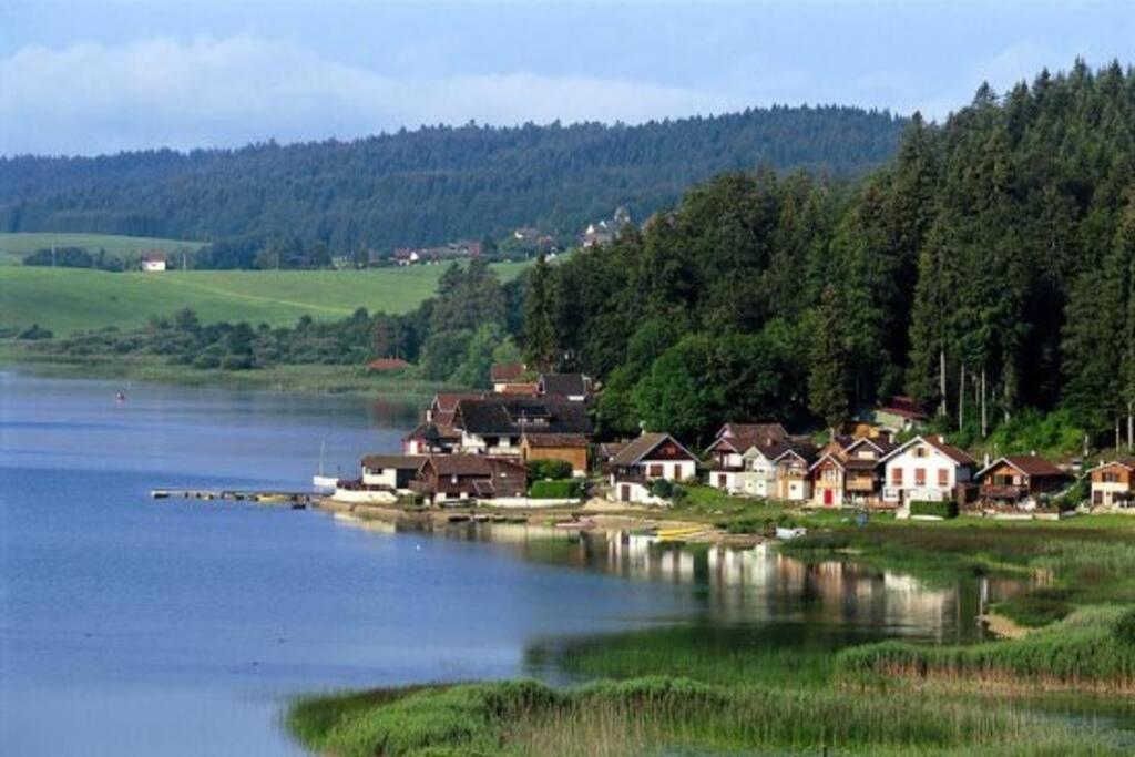 Ancienne Ferme Comtoise 4 Etoiles, 11 Personnes Lac St-Point/Mont D'Or Montperreux Eksteriør bilde
